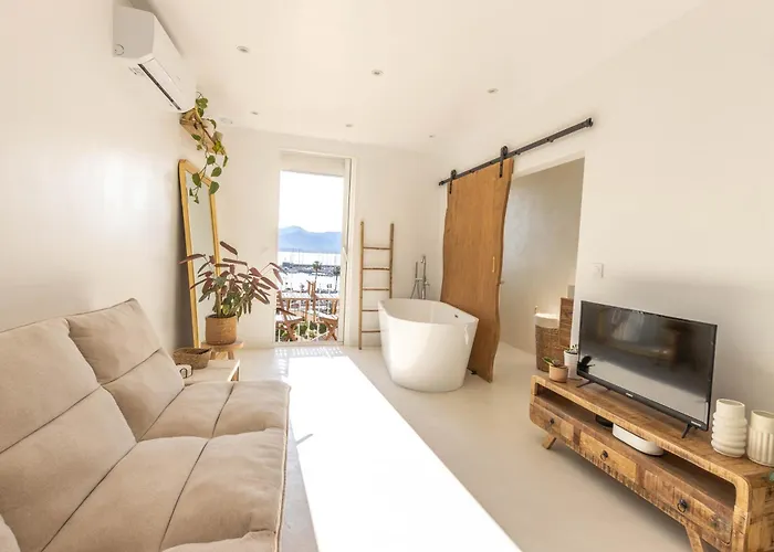 Sublime, Hyper-centre D'ajaccio, Avec Spa, Sauna, Vue & A 3min