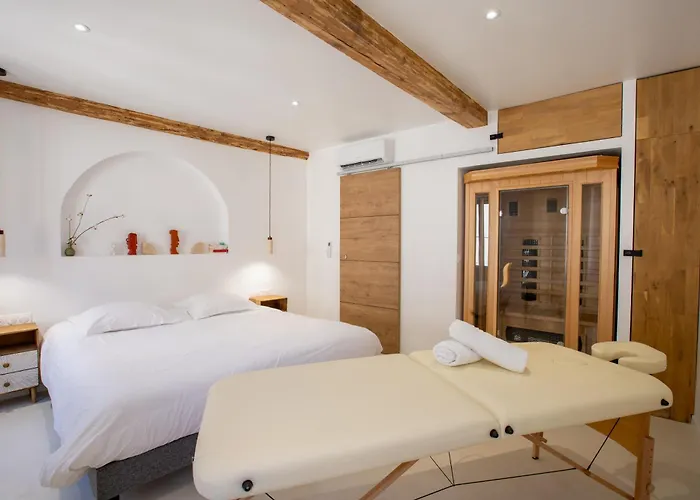 公寓 Sublime, Hyper-centre D'ajaccio, Avec Spa, Sauna, Vue & A 3min 阿雅克肖